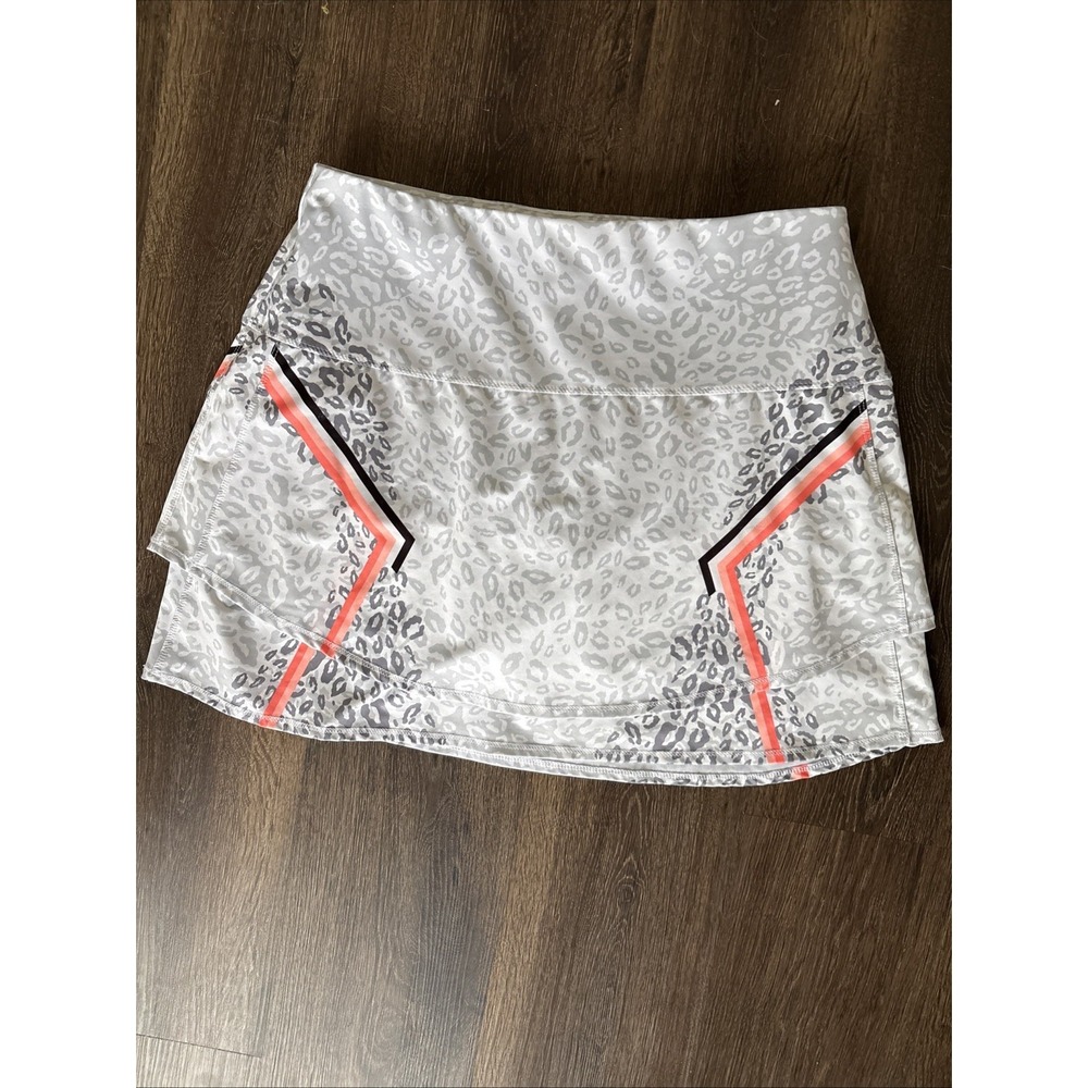 Lucky in Love Tennis pickleball Golf skort Large 12 MINT Gray Leopard Athleisure